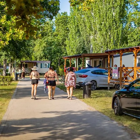 Balatontourist Fuered & 2*